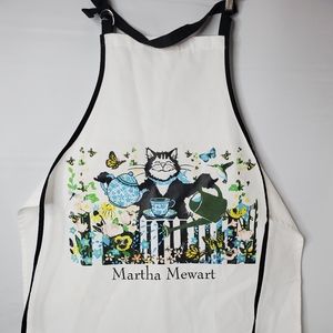 Hatley Apron Martha Mewart (made in Canada) perfect for cat lovers
